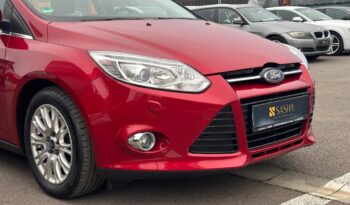 
										Ford Focus, 1.6 Benzină full									