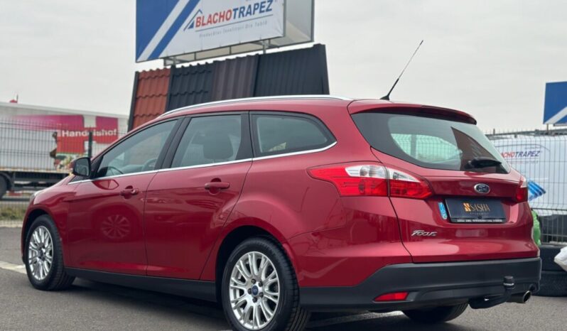 
								Ford Focus, 1.6 Benzină full									